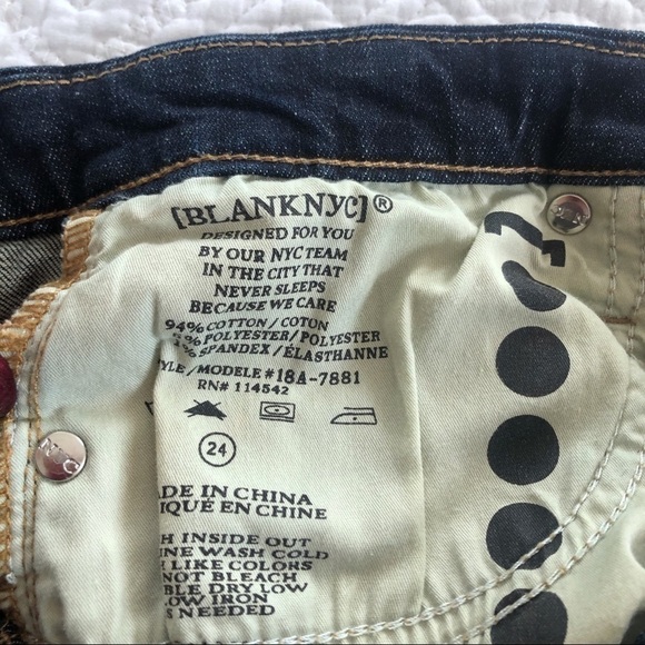 Blank NYC Little Queenie Frayed Hem Boho Shorts - Picture 5 of 8